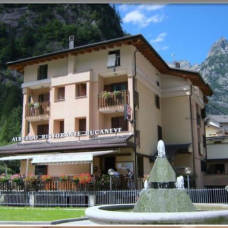 Hotel Ristorante Bucaneve San Martino  Eksteriør bilde