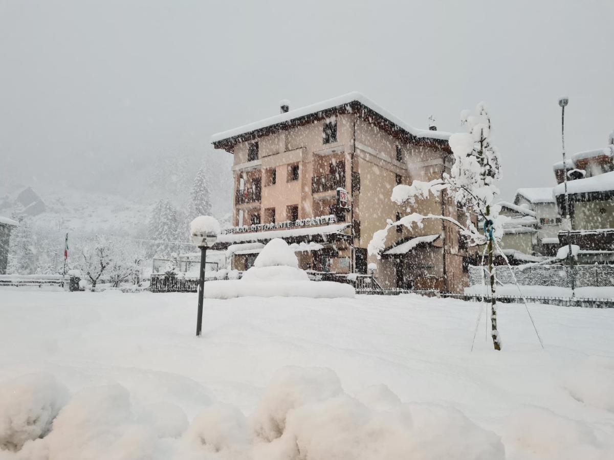 Hotel Ristorante Bucaneve San Martino  Eksteriør bilde